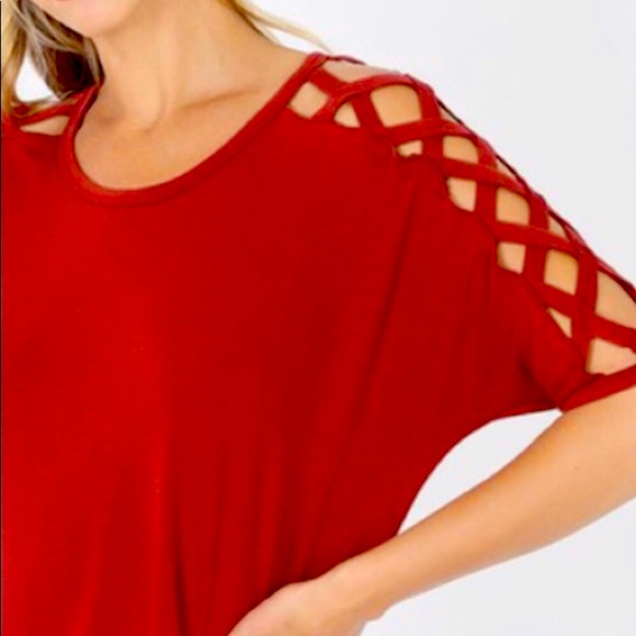 🎊HP 🌸Crisscross short sleeve shirt - Picture 4 of 6